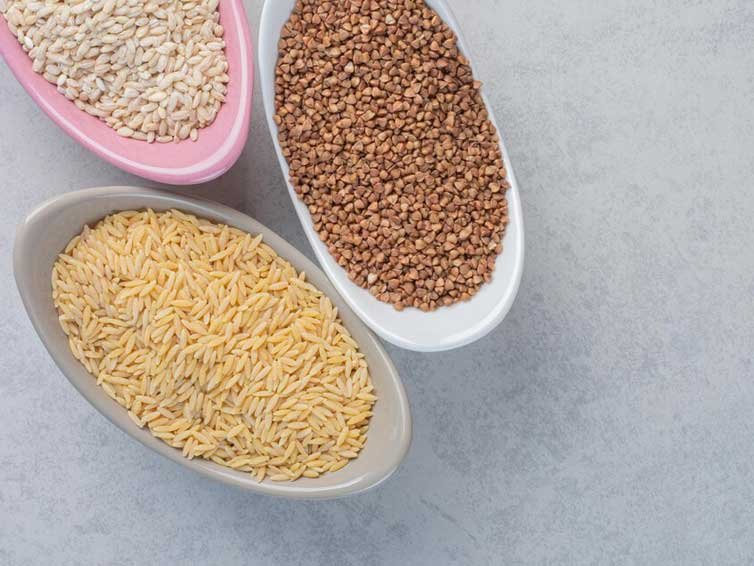 چگونه از غلات کامل در پخت و پز استفاده کنم؟