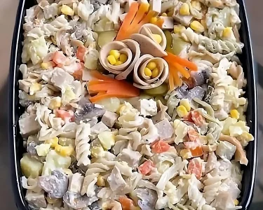 طرز تهیه سالاد ماکارونی خوشمزه و مجلسی به روش رستورانی + نکات مهم